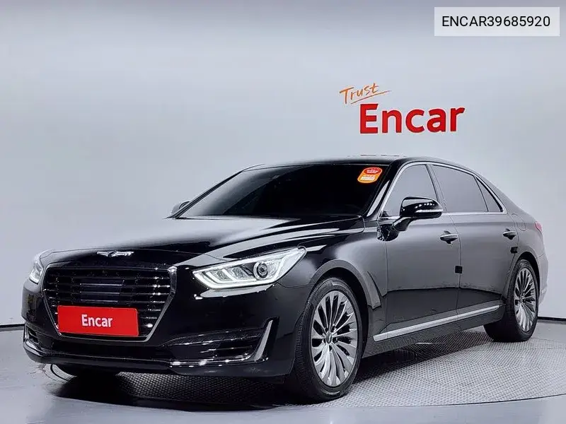 Genesis G90 2016 года выпуска