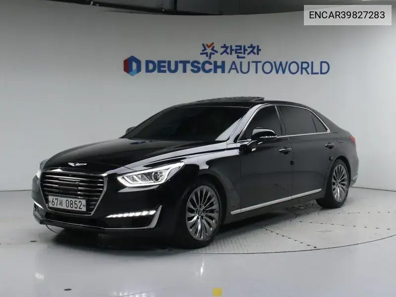 Genesis G90 2016 года выпуска