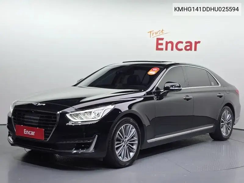 Genesis G90 2016 года выпуска