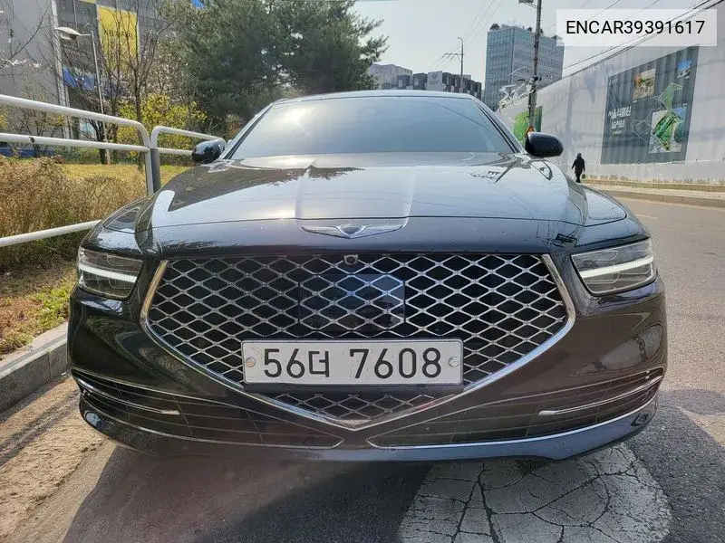 Genesis G90 2019 года выпуска