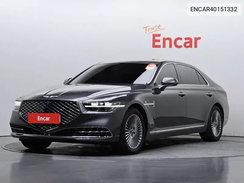 Genesis G90 2020 года выпуска