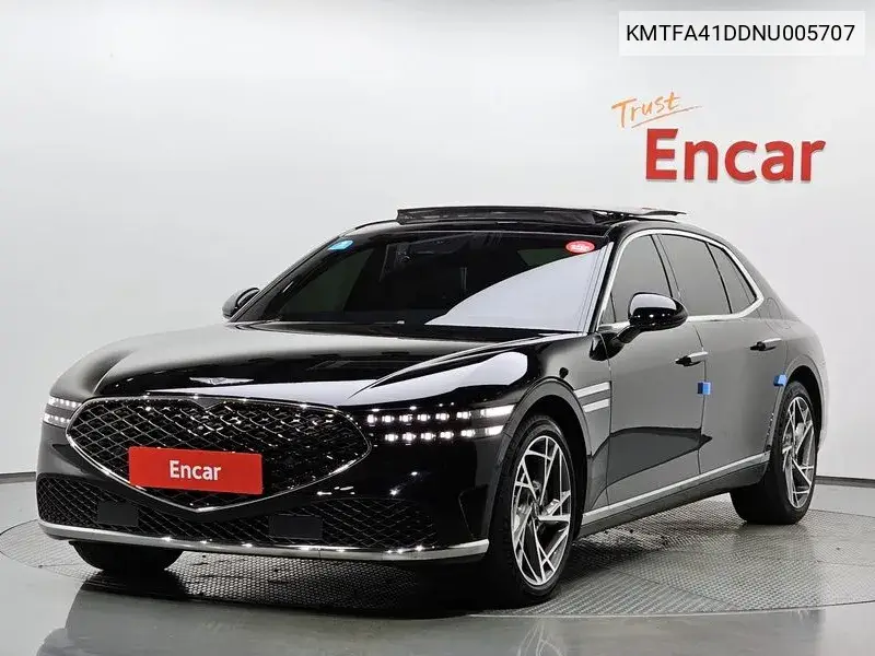 Genesis G90 2022 года выпуска