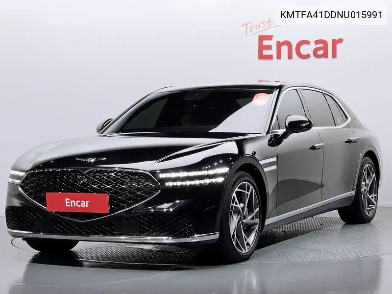 Genesis G90 2022 года выпуска