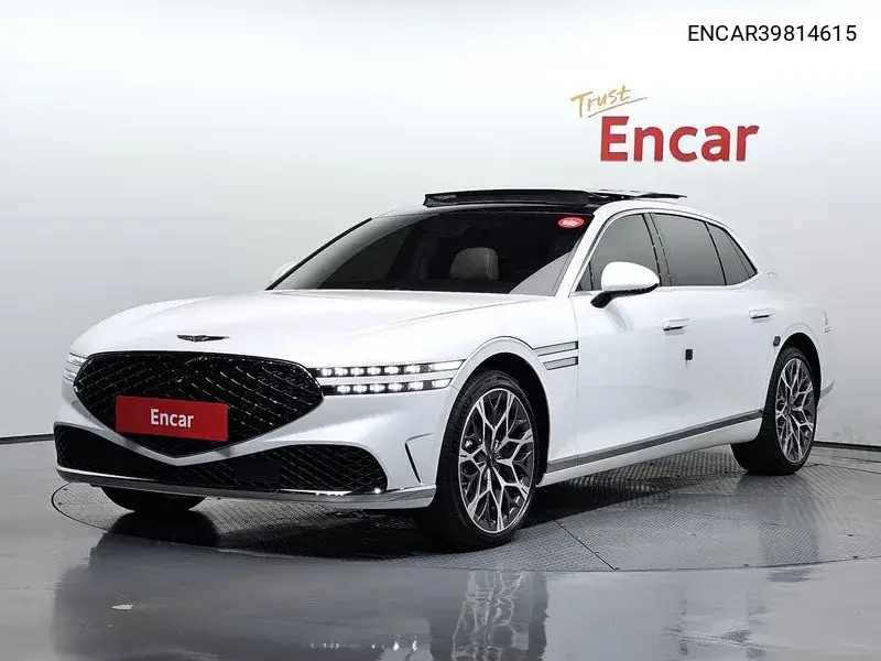 Genesis G90 2024 года выпуска