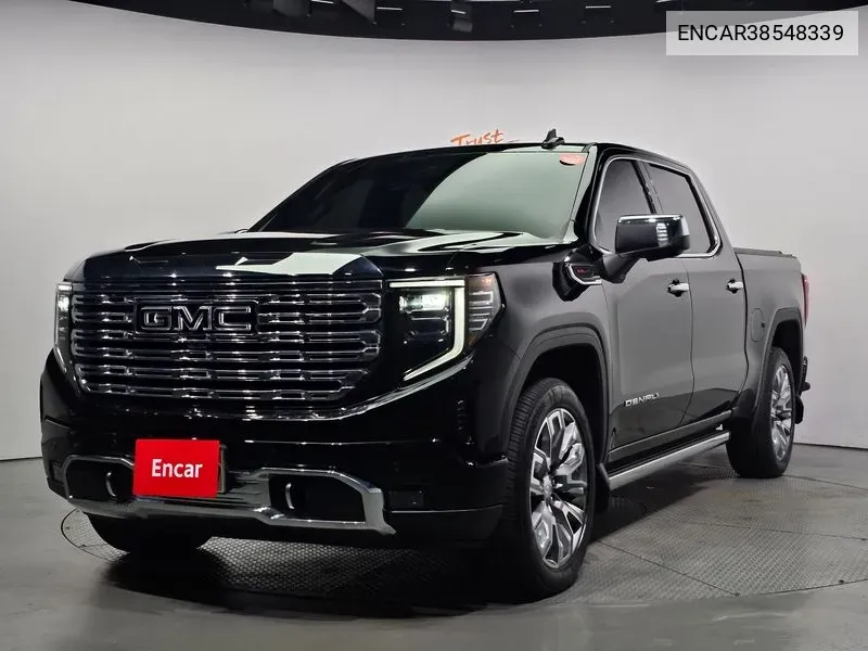 GMC Sierra 2023 года выпуска