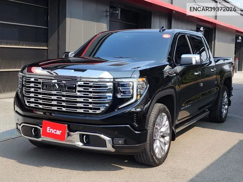 GMC Sierra 2023 года выпуска