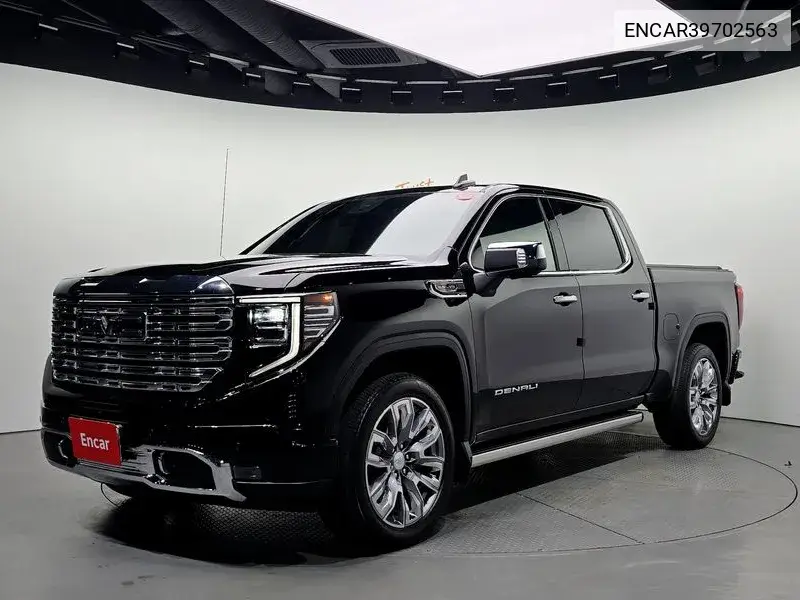 GMC Sierra 2023 года выпуска