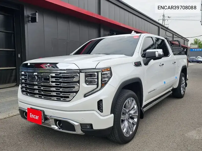GMC Sierra 2023 года выпуска