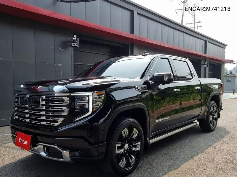GMC Sierra 2023 года выпуска