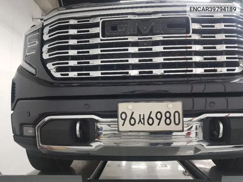 GMC Sierra 2023 года выпуска