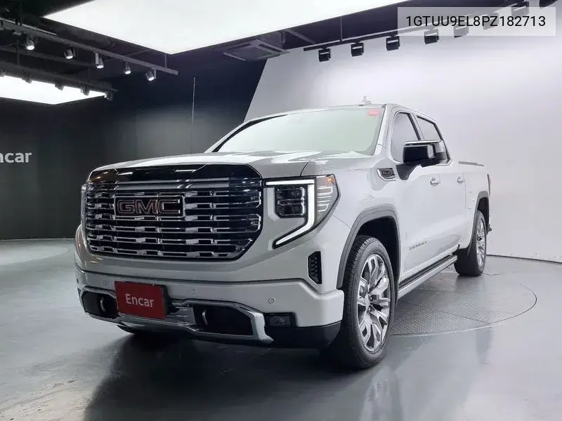 GMC Sierra 2023 года выпуска