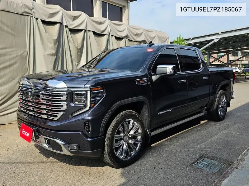 GMC Sierra 2023 года выпуска