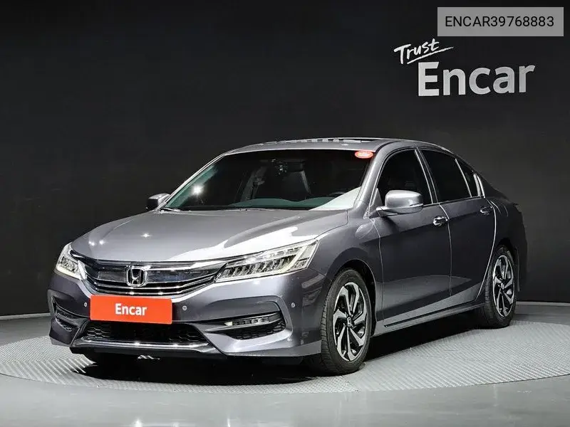 Honda Accord 2016 года выпуска