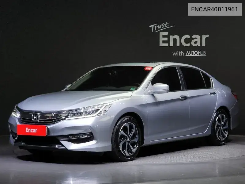 Honda Accord 2016 года выпуска