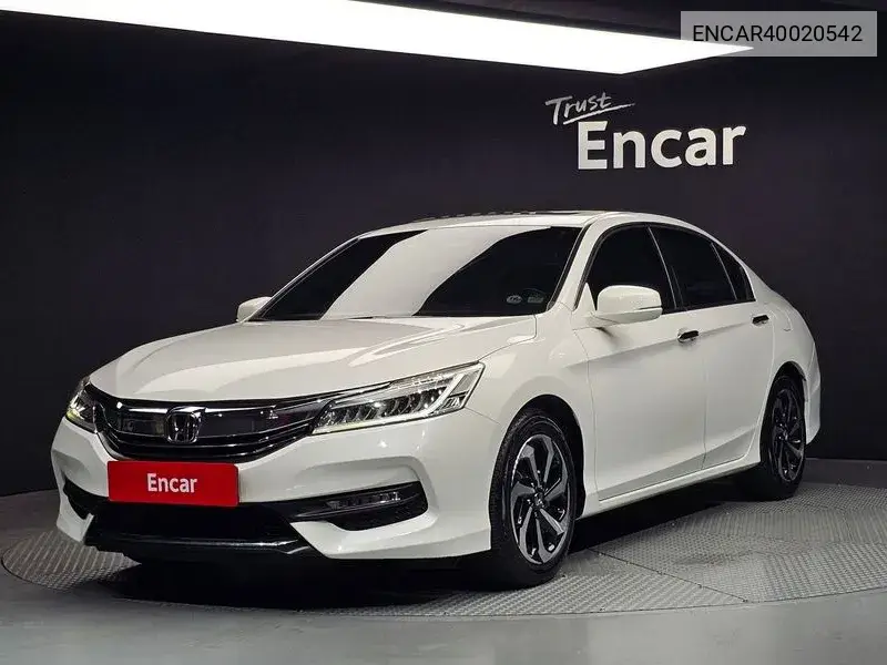 Honda Accord 2016 года выпуска