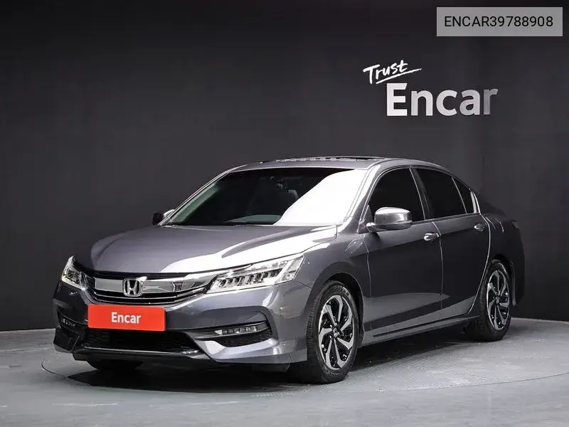Honda Accord 2017 года выпуска