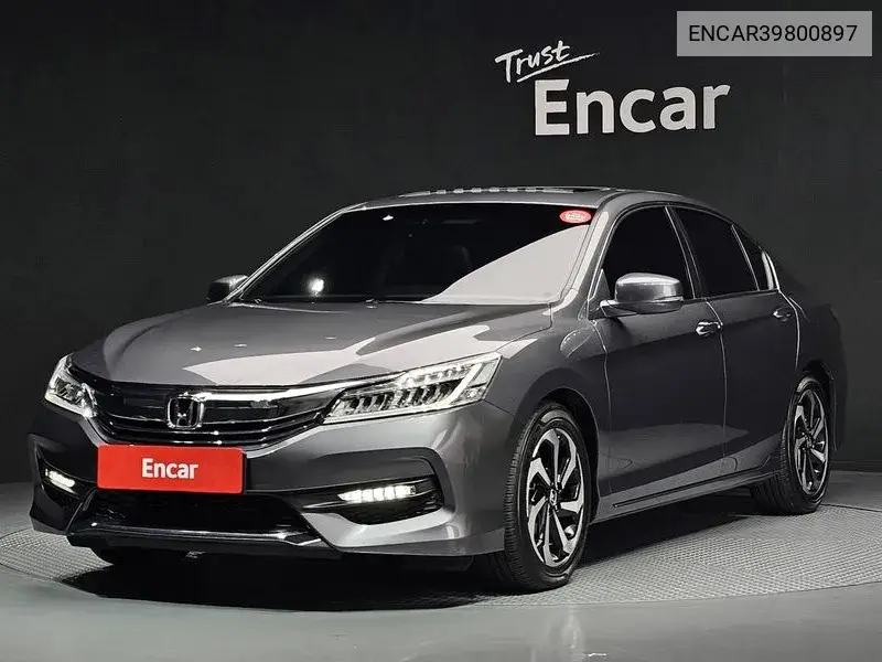 Honda Accord 2017 года выпуска