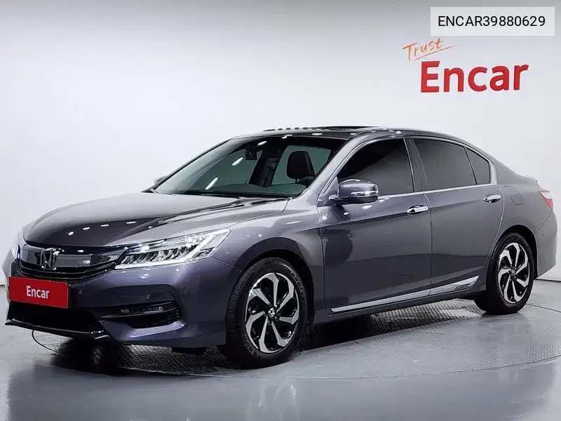 Honda Accord 2017 года выпуска