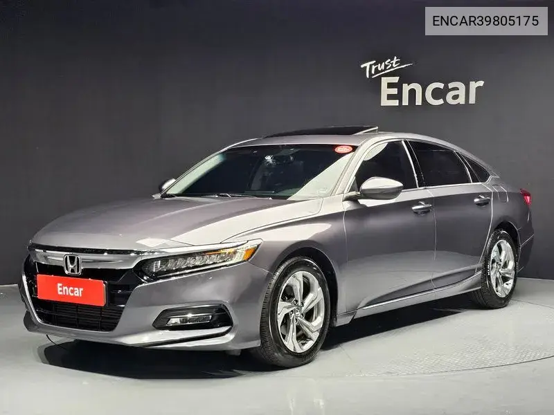 Honda Accord 2018 года выпуска