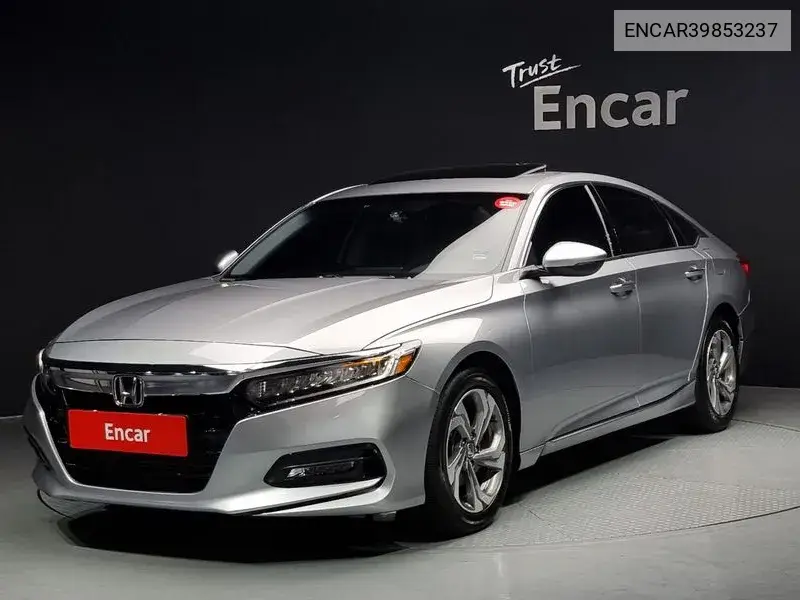 Honda Accord 2018 года выпуска