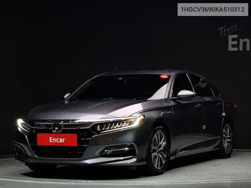 Honda Accord 2019 года выпуска