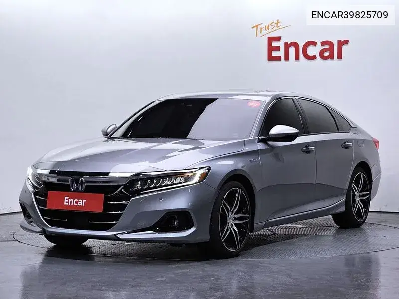 Honda Accord 2022 года выпуска