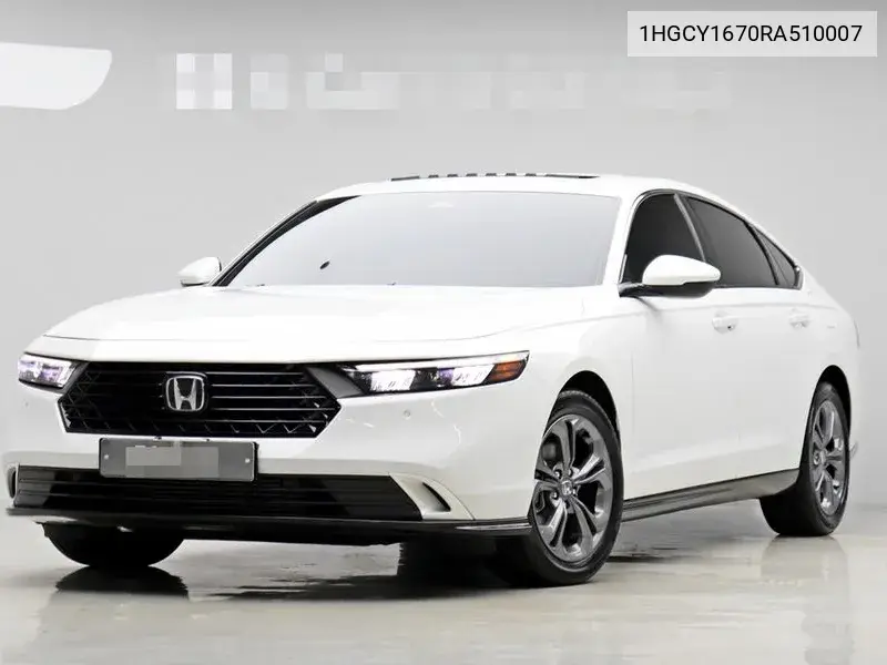 Honda Accord 2024 года выпуска