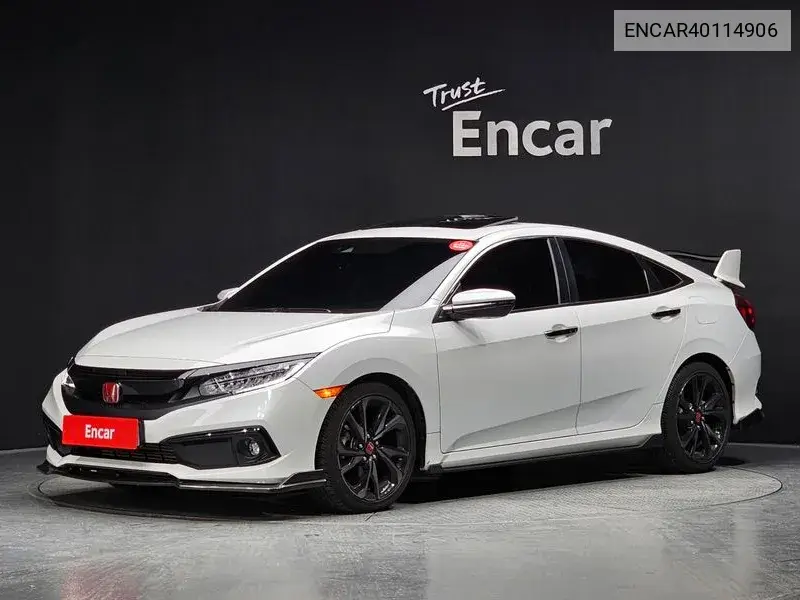 Honda Civic 2019 года выпуска