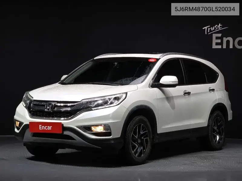 Honda CR-V 2016 года выпуска