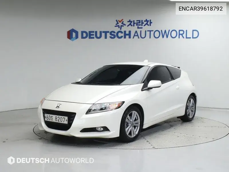 Honda CR-Z 2011 года выпуска