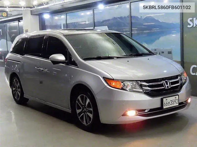 Honda Odyssey 2014 года выпуска