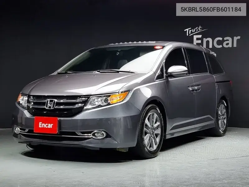 Honda Odyssey 2015 года выпуска