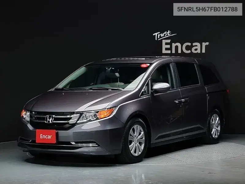 Honda Odyssey 2015 года выпуска