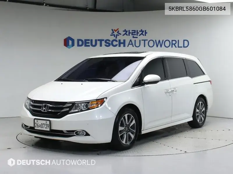 Honda Odyssey 2016 года выпуска
