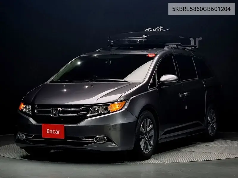 Honda Odyssey 2016 года выпуска