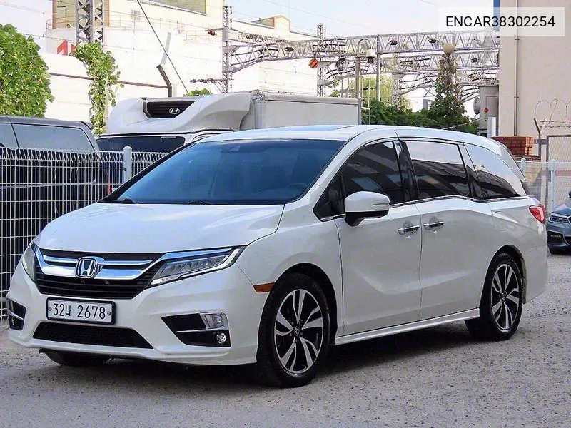 Honda Odyssey 2018 года выпуска