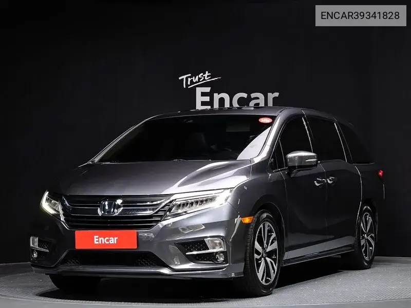 Honda Odyssey 2018 года выпуска