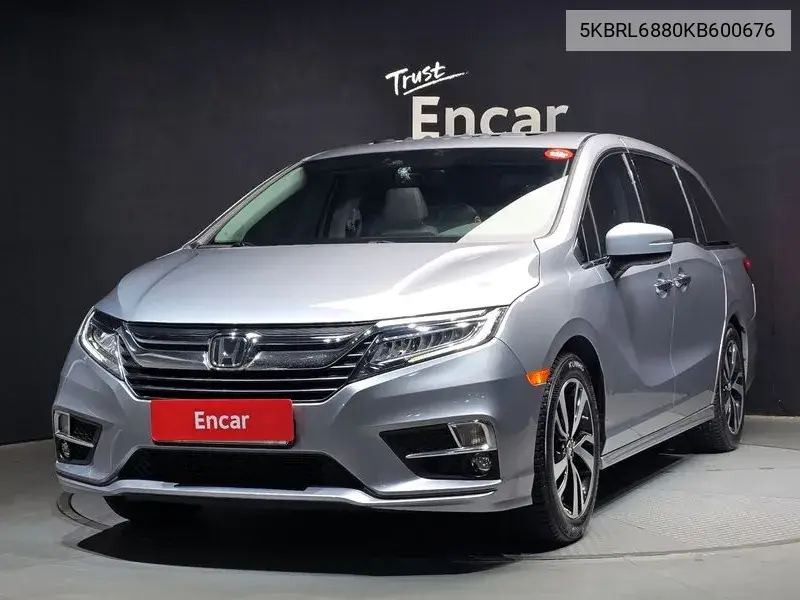 Honda Odyssey 2018 года выпуска