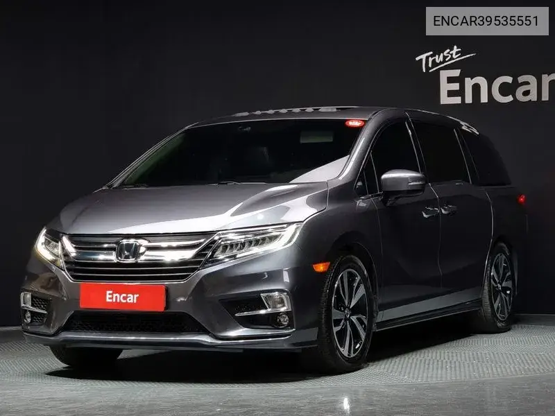 Honda Odyssey 2018 года выпуска