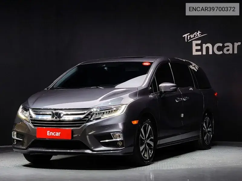 Honda Odyssey 2018 года выпуска