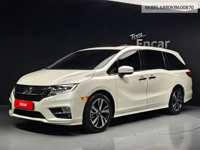 Honda Odyssey 2018 года выпуска
