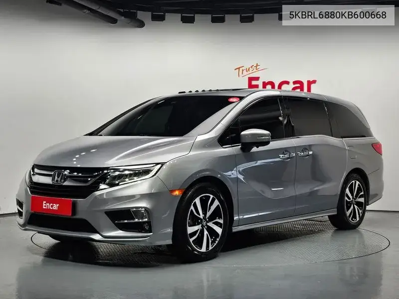 Honda Odyssey 2019 года выпуска