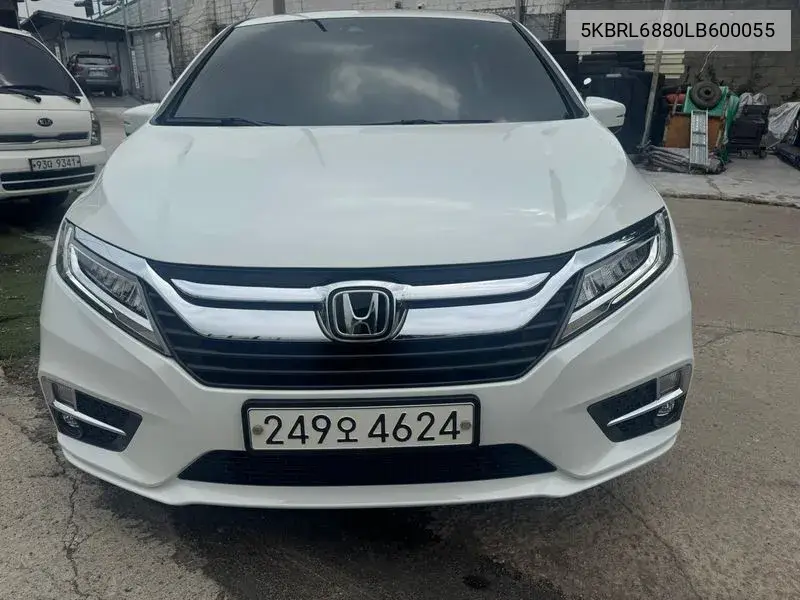 Honda Odyssey 2020 года выпуска