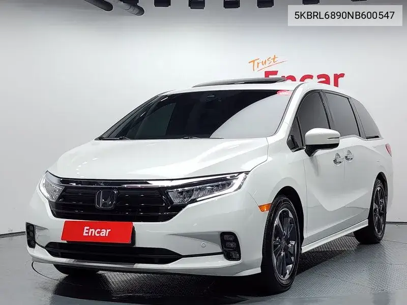 Honda Odyssey 2022 года выпуска