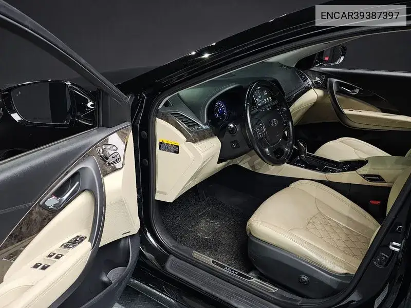 Hyundai Aslan 2015 года выпуска