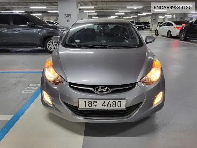 Hyundai Avante 2011 года выпуска