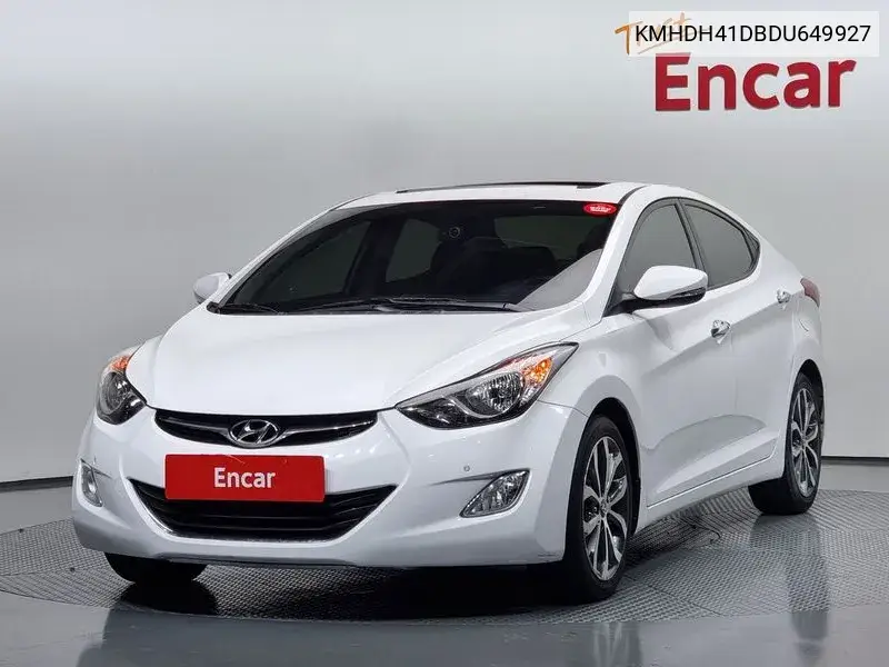 Hyundai Avante 2012 года выпуска