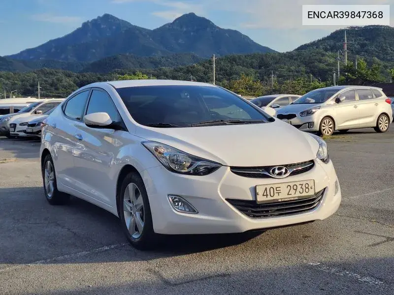 Hyundai Avante 2013 года выпуска