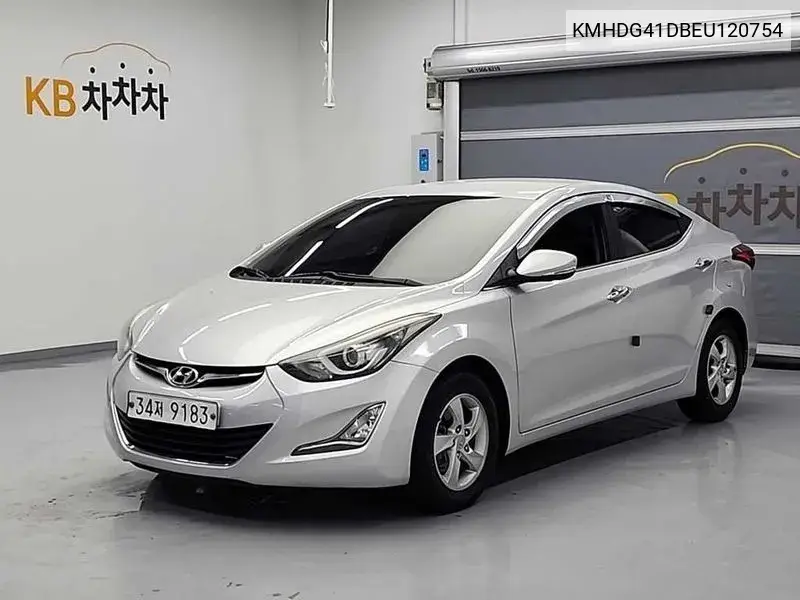 Hyundai Avante 2014 года выпуска