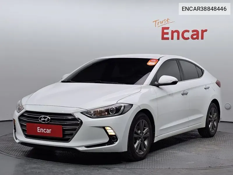 Hyundai Avante 2015 года выпуска